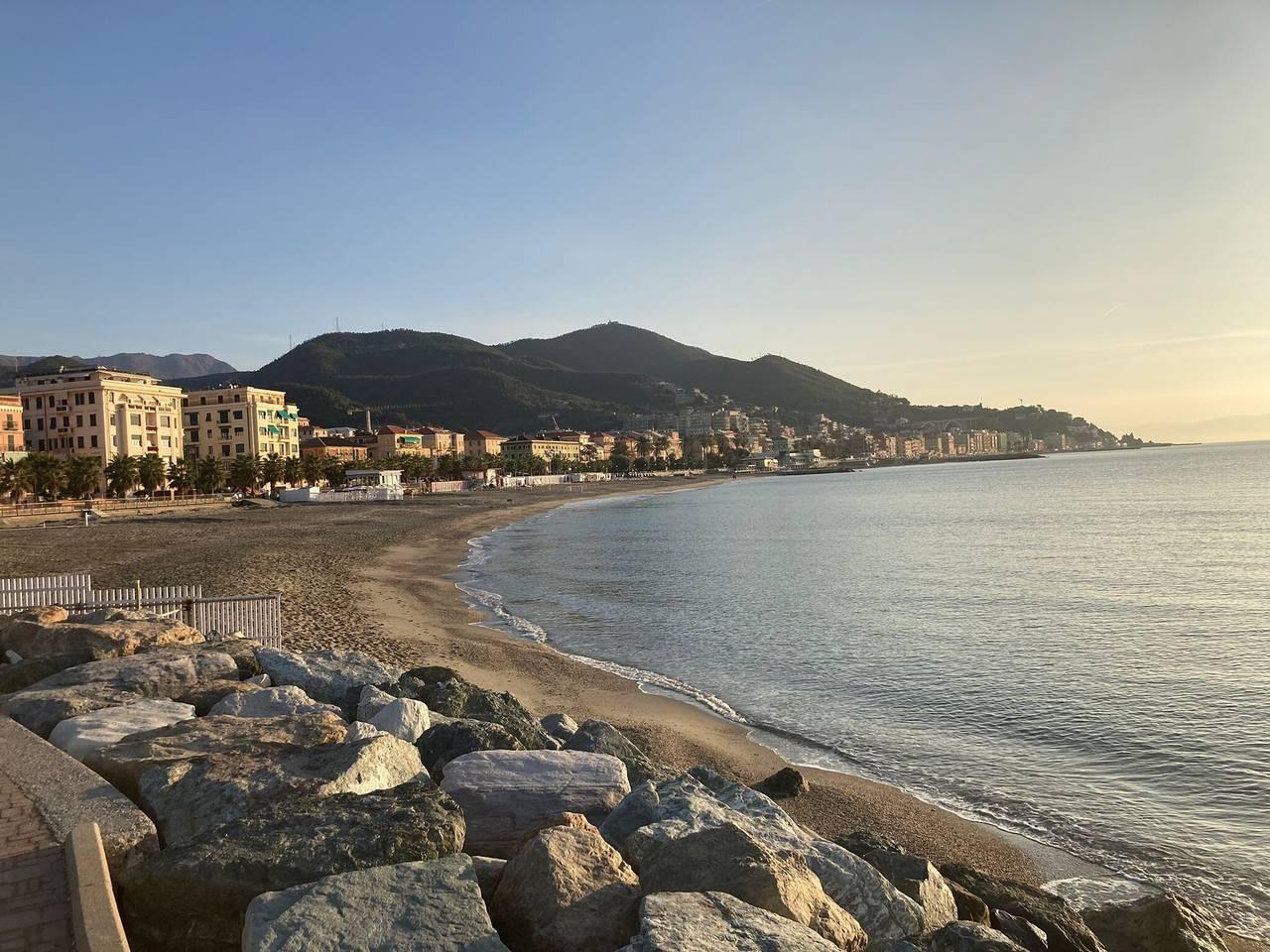 Appartement "Trilocale San Nazario" dichtbij het strand met A/C in Varazze (City), Varazze, Italië voor 6 personen foto 25