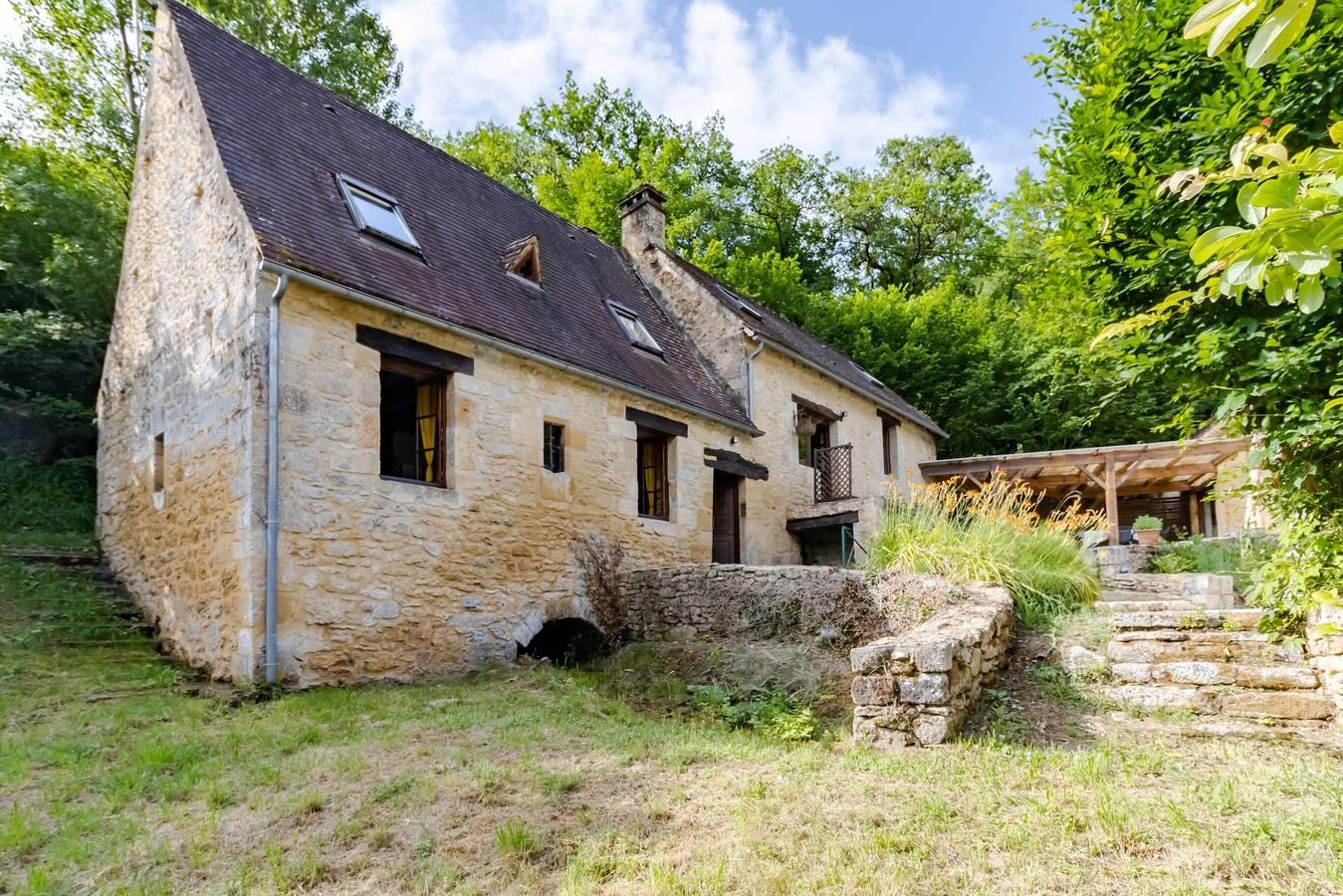 Vakantiehuis in Sergeac foto 5