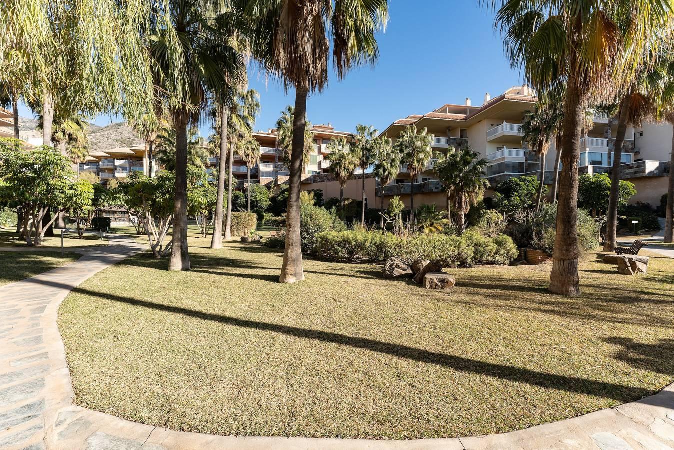 Luxe appartement op geweldige locatie met zee- en bergzicht in La Capellania, Fuengirola, Spanje voor 5 personen foto 22
