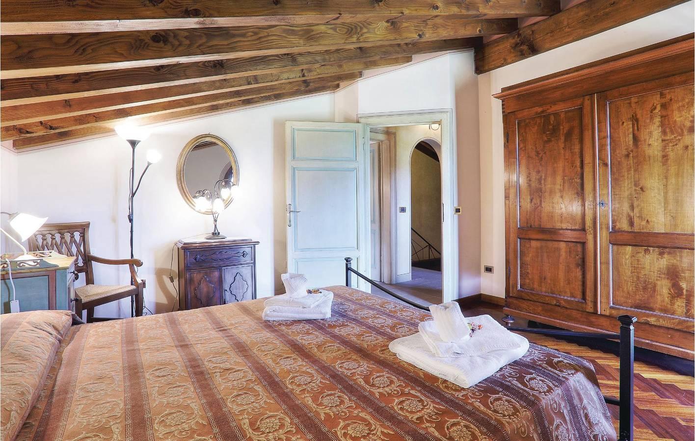 Toscane Appartement met zwembad & parkeerplaats. in Palaia, Provincie Pisa, Italië voor 12 personen foto 21