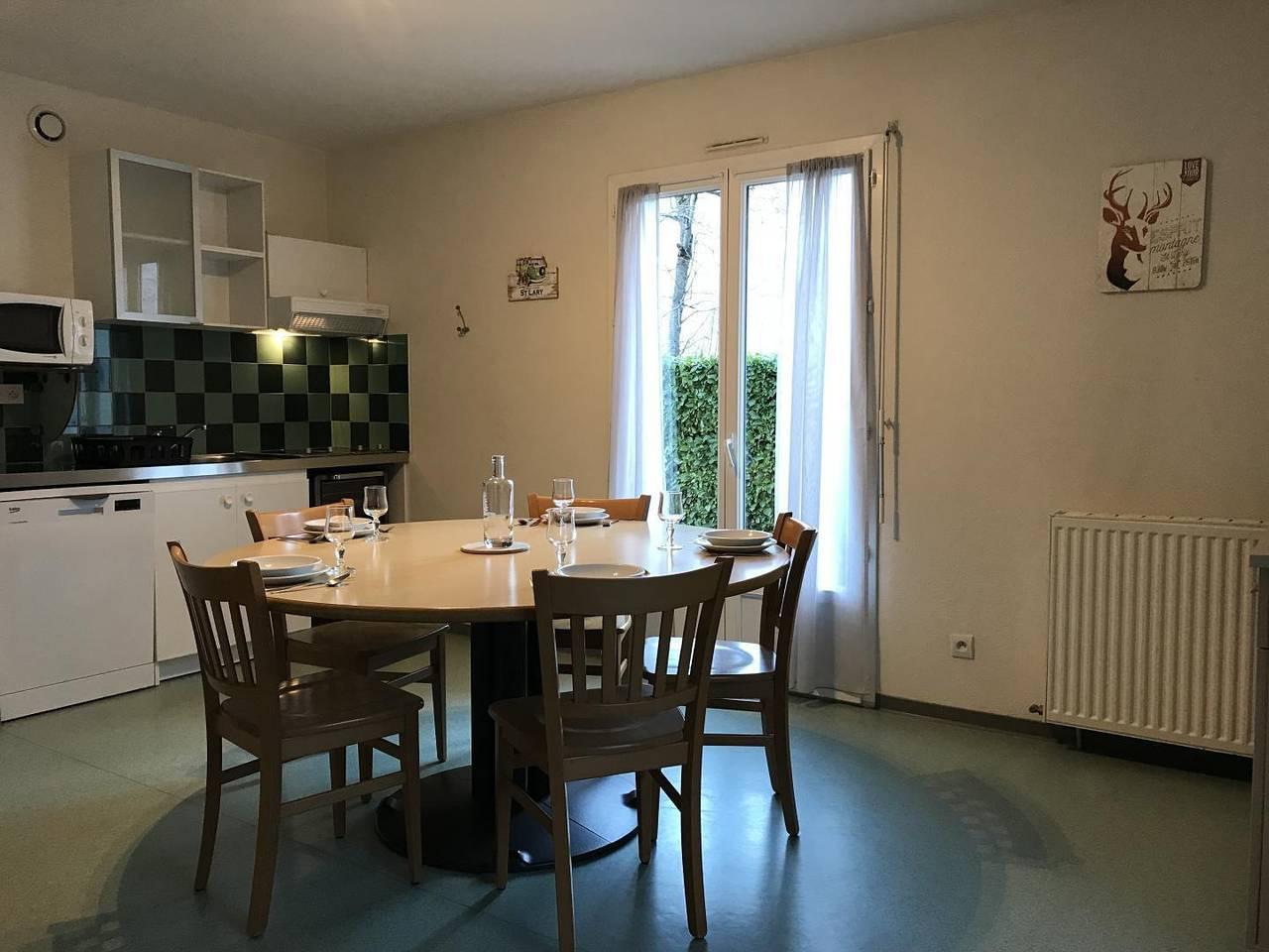 Vakantiehuis in Vignec, Frankrijk voor 5 personen foto 2