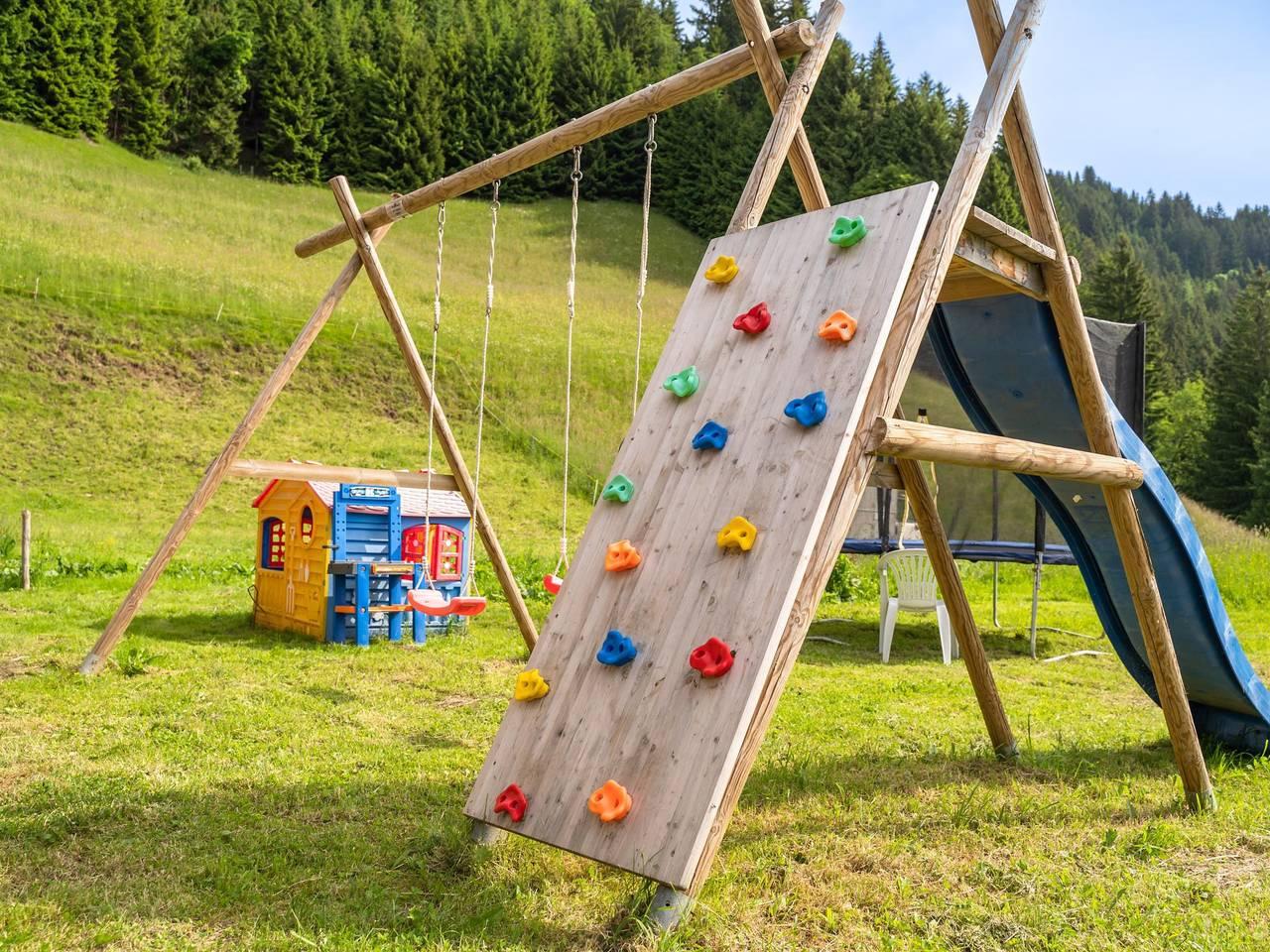 Vakantiehuis met alpine flair en tuin in Silbertal, Schruns-Tschagguns, Oostenrijk voor 12 personen foto 23