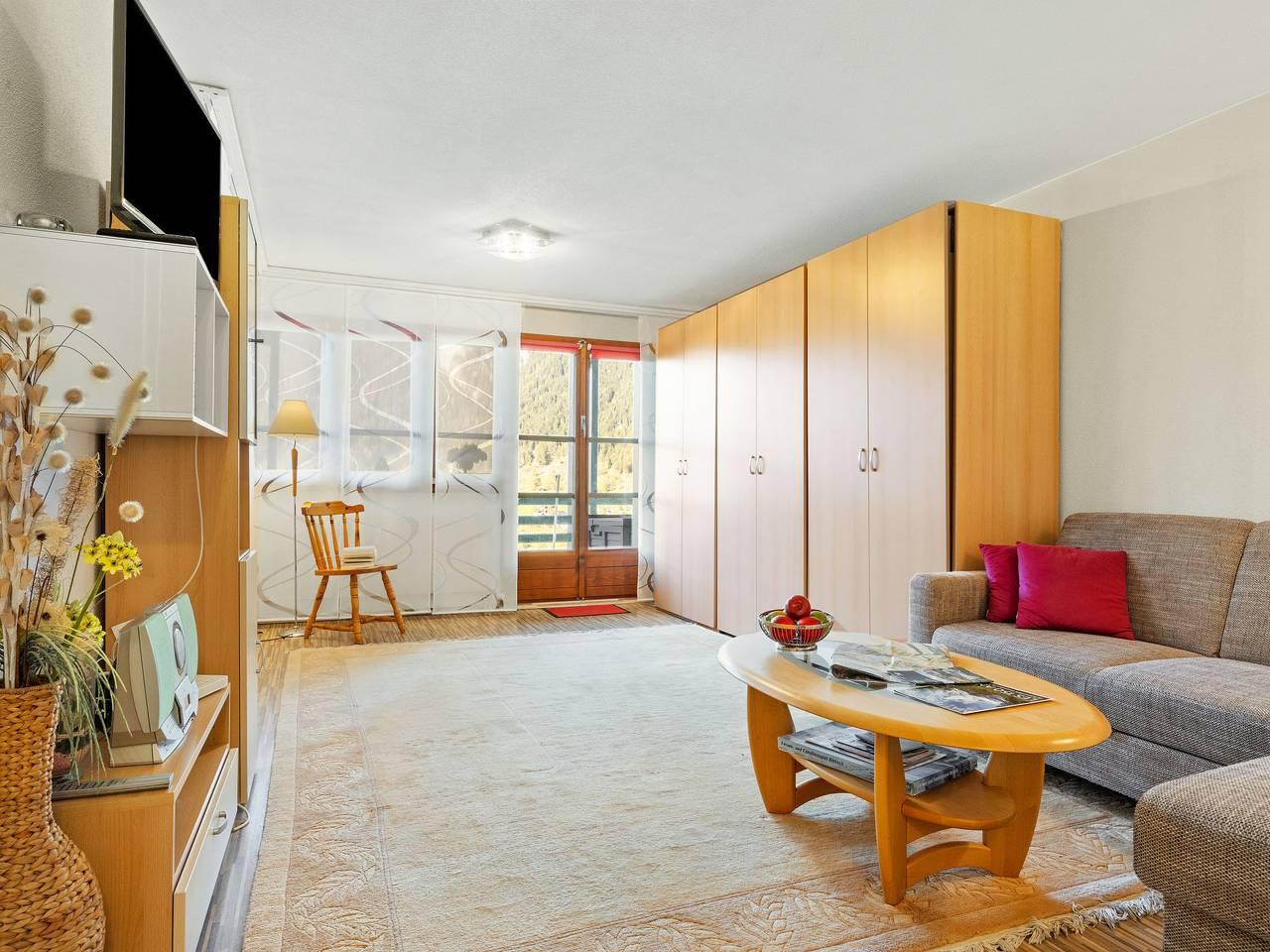 Vakantieappartement met speeltuin en 1 slaapkamer en balkon in Ernen, Aletsch Arena, Zwitserland voor 2 personen foto 14