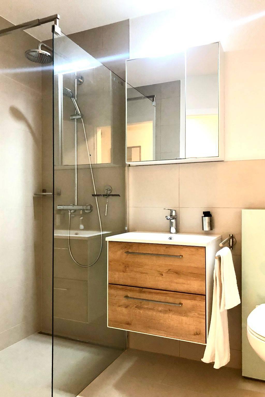 Vakantieappartement met 1 slaapkamer en balkon in Leukerbad, Wallis, Zwitserland voor 2 personen foto 4