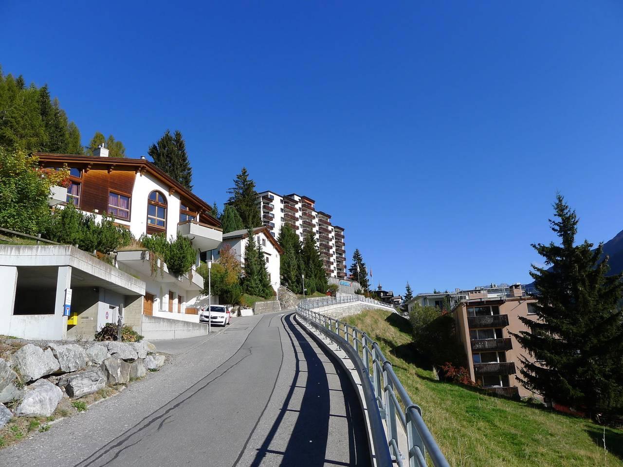 Vakantieappartement met sauna en binnenzwembad in Flüelapass, Davos, Zwitserland voor 4 personen foto 4