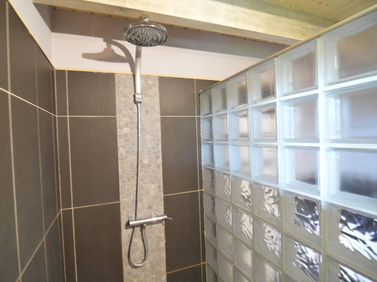 Luxe Ardense chalet spa in Septon, Durbuy, België voor 10 personen foto 23