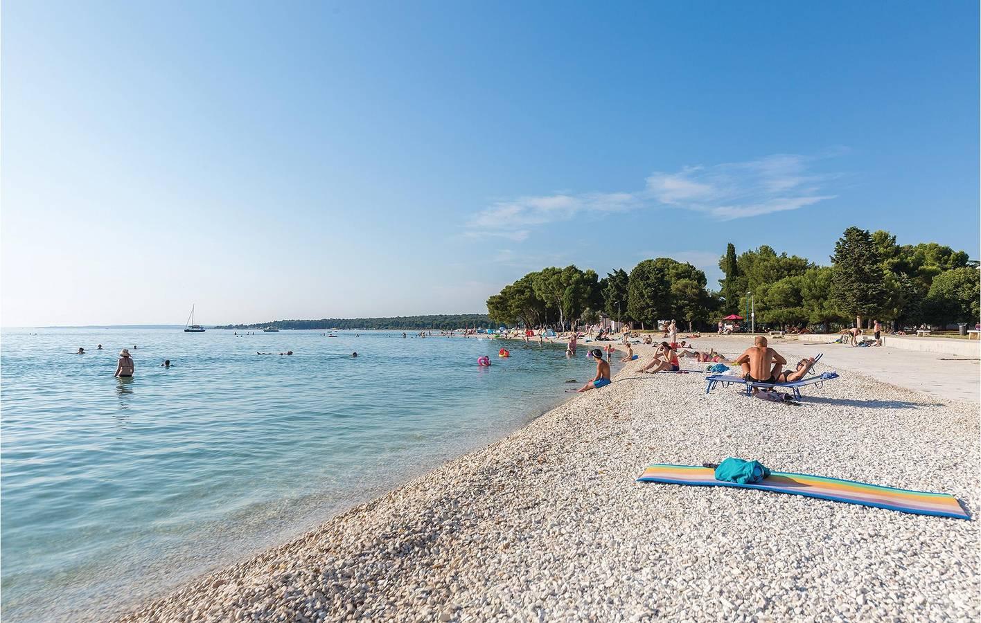 Gezellig appartement op 2 km van het strand: modern appartement met terras in Zuidkust Istrië, Kroatië voor 4 personen foto 24