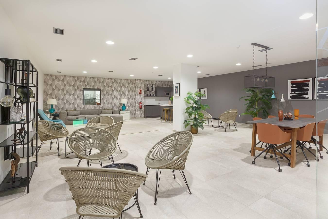 Luxe Appartement met 3 Slaapkamers met Uitzicht op de Bergen, Zwembad in La Resina, Estepona, Spanje voor 6 personen foto 25