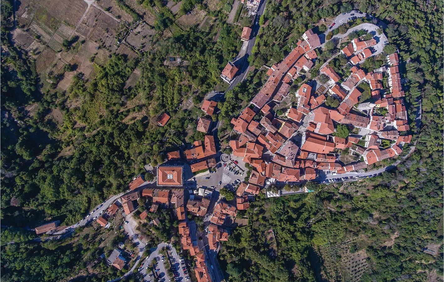 Charmant appartement met zwembad en terras vlakbij restaurant Tri in Kršan, Oostkust Istrië, Kroatië voor 5 personen foto 20