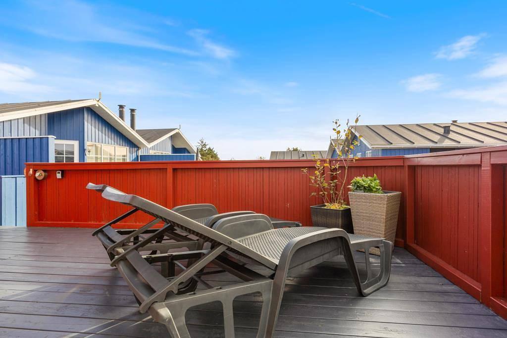 Villa met balkon/terras in Nørre Lyngvig, Hvide Sande, Denemarken voor 6 personen foto 22