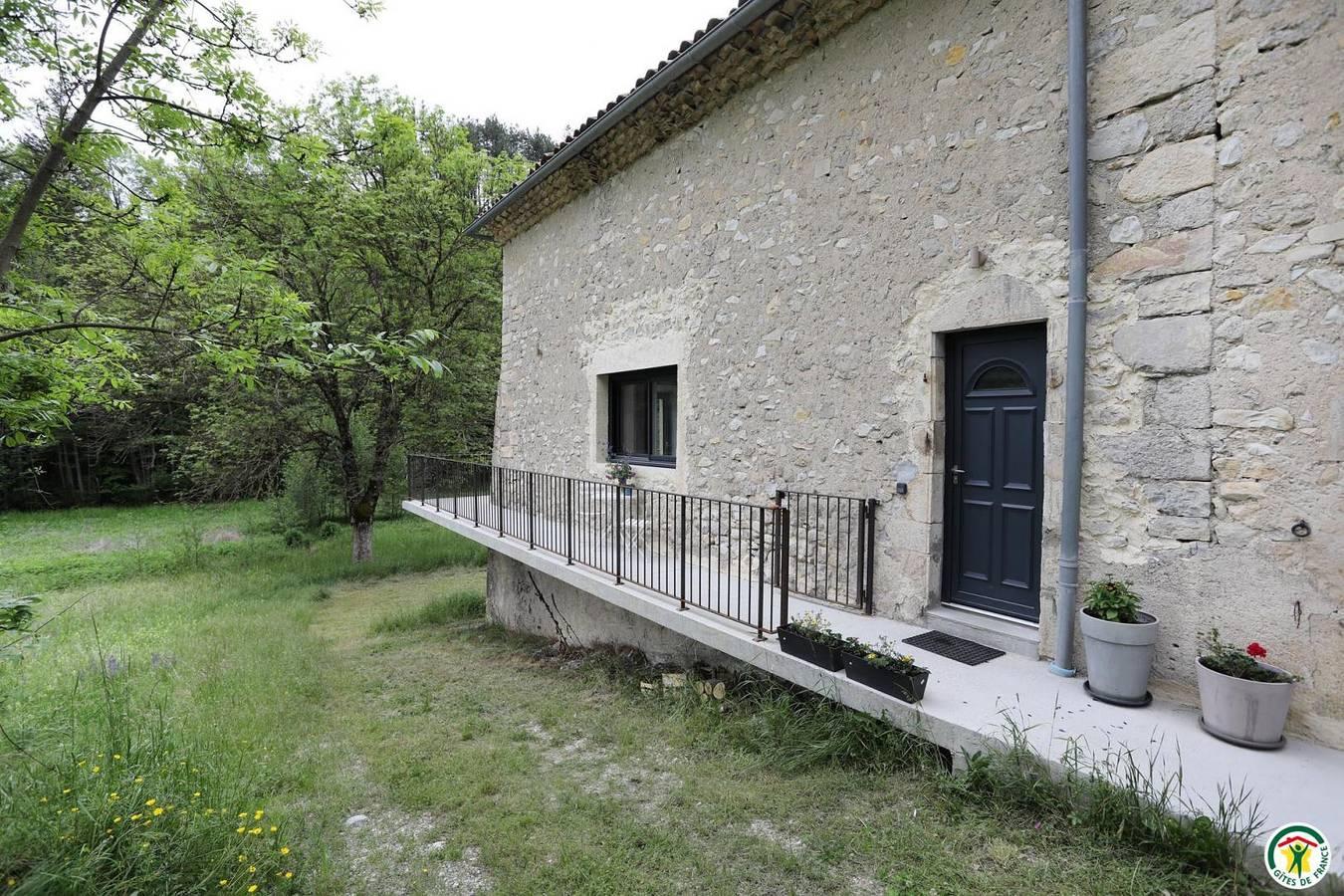 Le Colombier in Valdrôme, Frankrijk voor 4 personen foto 23