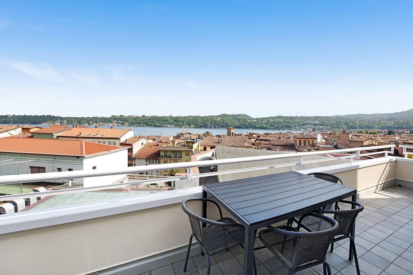 Vakantieappartement in Salò foto 3