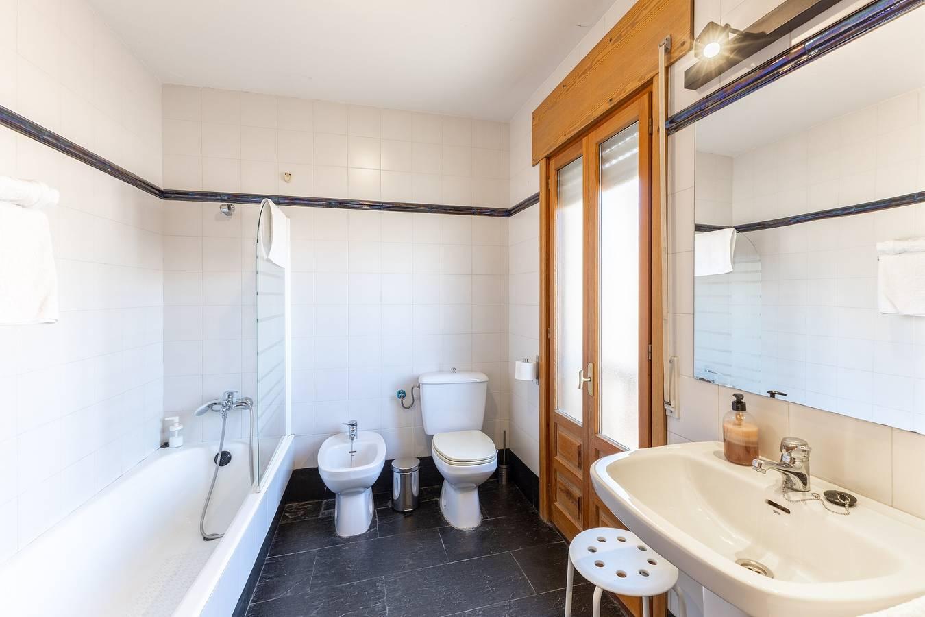 Appartement 'Casa Rural Cantueso 1' in La Matilla, Segovia Provincie, Spanje voor 12 personen foto 19