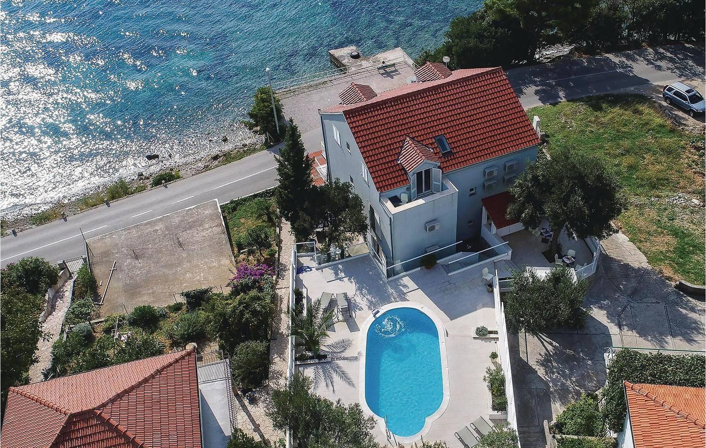Vakantiehuis in Kućište, Kroatië voor 20 personen foto 5