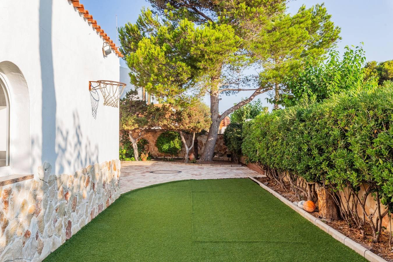 Vakantiehuis 'Chalet Es Llossar' met privé zwembad, privé terras in Cala Blanes, Ciutadella, Spanje voor 7 personen foto 20