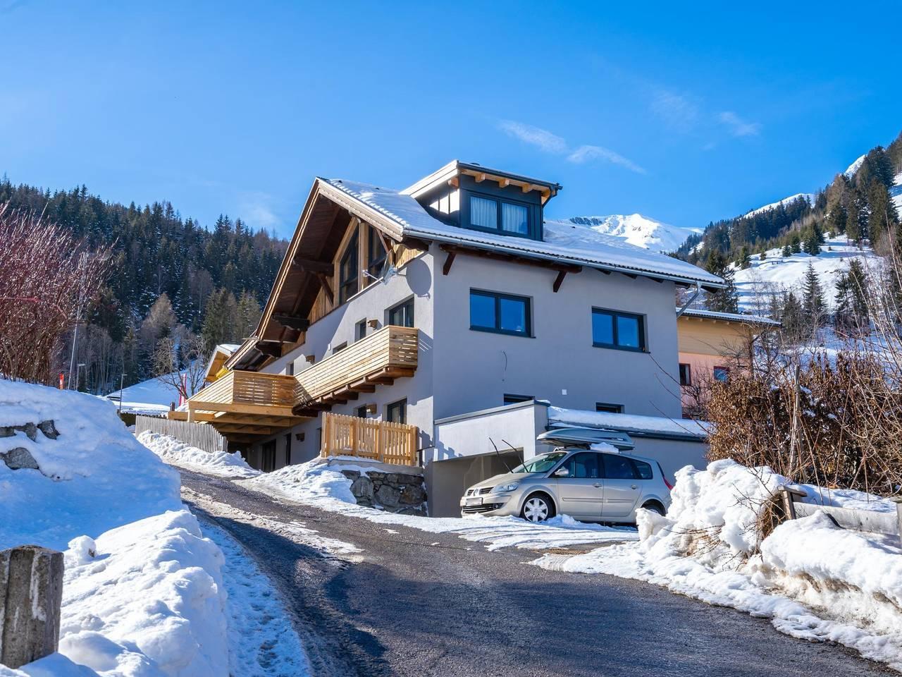Sfeervolle ski-in/ski-out met terras in Rauris, Oostenrijk voor 9 personen foto 20