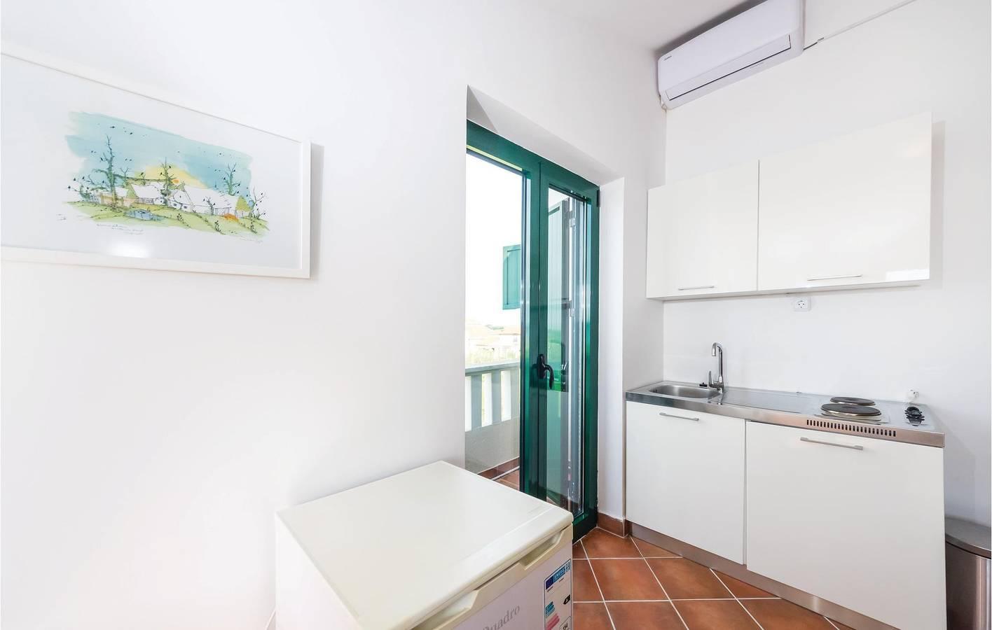 Charmant appartement met zwembad vlak bij de kust en het stadscentrum in Privlaka, Zadar, Kroatië voor 7 personen foto 24