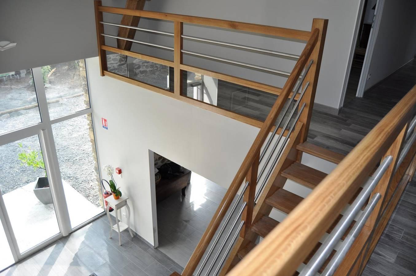 Gezellig appartement van 300 m² vlakbij het centrum van Espartignac in Uzerche, Frankrijk voor 18 personen foto 23