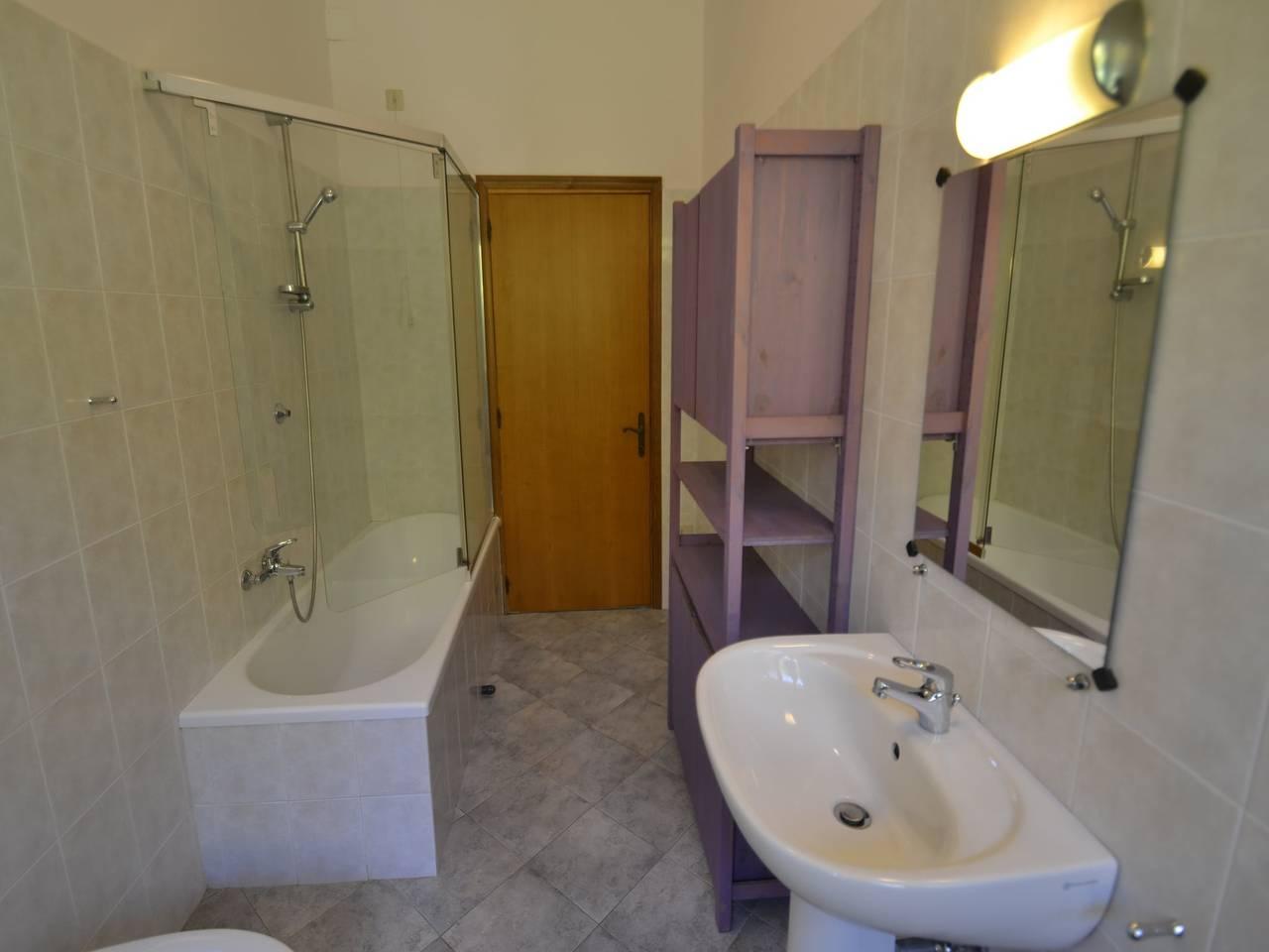 Vakantiehuis met privézwembad en zwembad in Pescia, Provincie Pistoia, Italië voor 12 personen foto 23