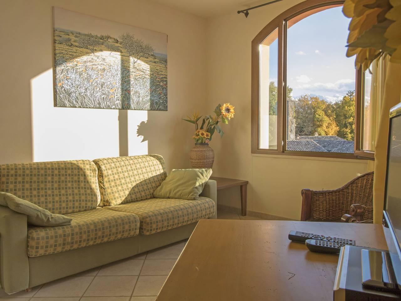 Vakantieappartement met hottub en zwembad in Sorano, Provincie Grosseto, Italië voor 4 personen foto 6
