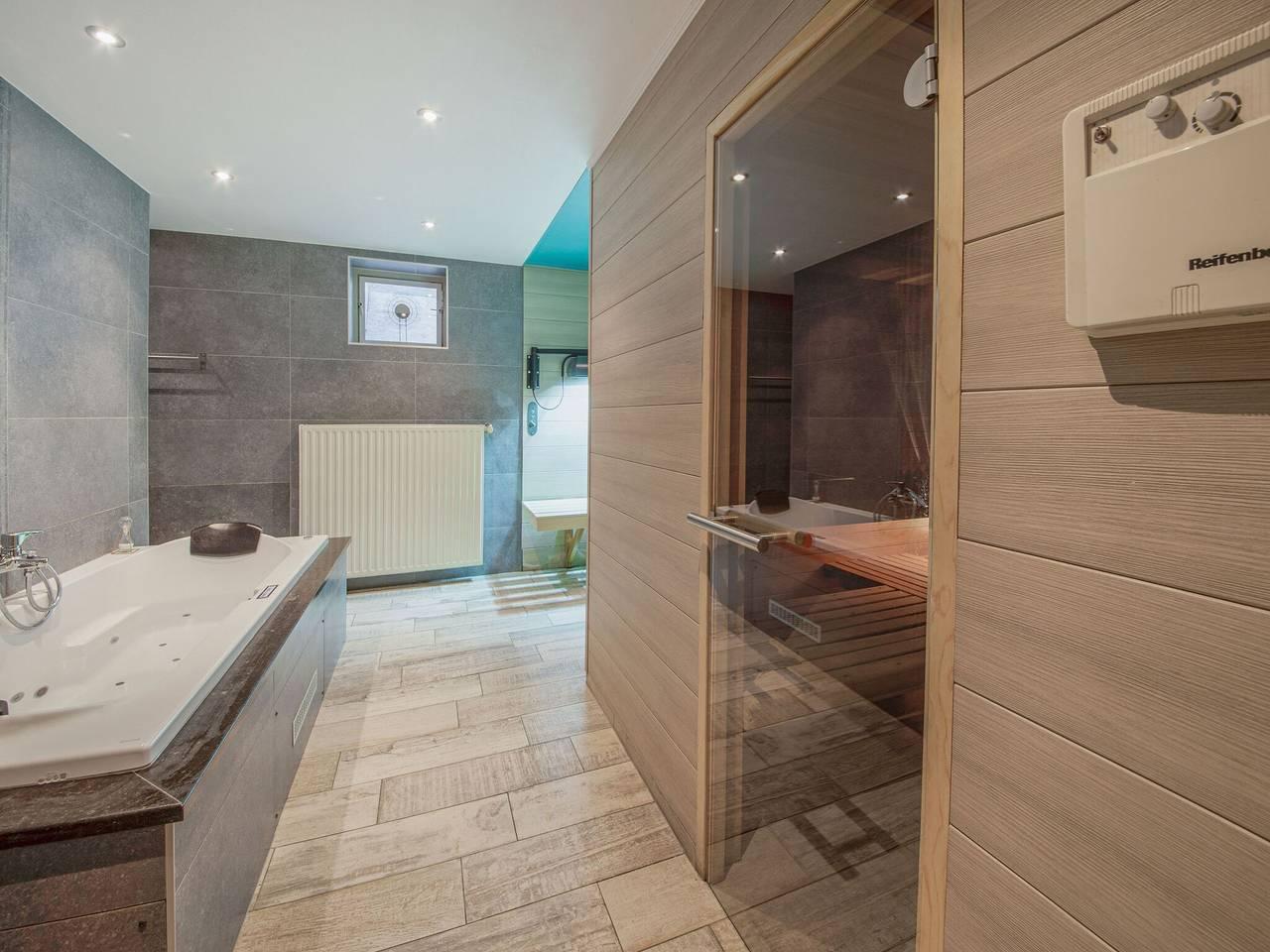 Spa Cottage in de Venen in Weismes, Natuurgebied Hautes Fagnes, België voor 23 personen foto 24