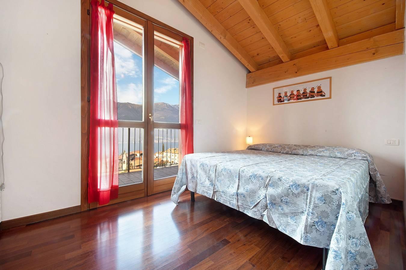 Vakantiehuis in Comomeer, Italië voor 9 personen foto 12