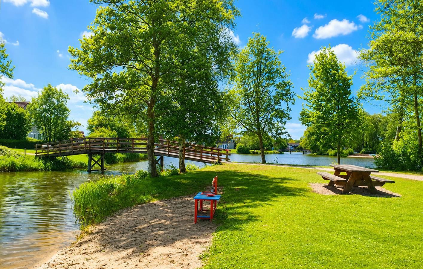 Vakantiehuis met terras in Vlagtwedde, Provincie Groningen, Nederland voor 8 personen foto 24