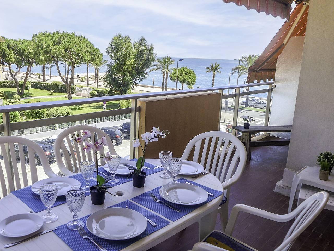 Vakantieappartement in Zee-Alpen, Frankrijk voor 5 personen