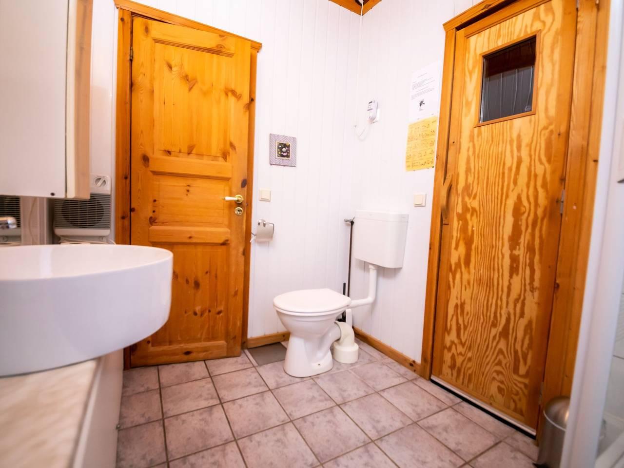 Ferienpark Extertal met 3 slaapkamers en sauna in Extertal, Duitsland voor 5 personen foto 21