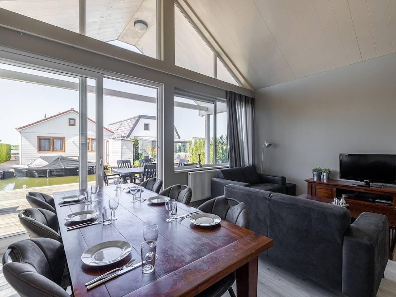 Vakantiehuis in IJsselmeer foto 5