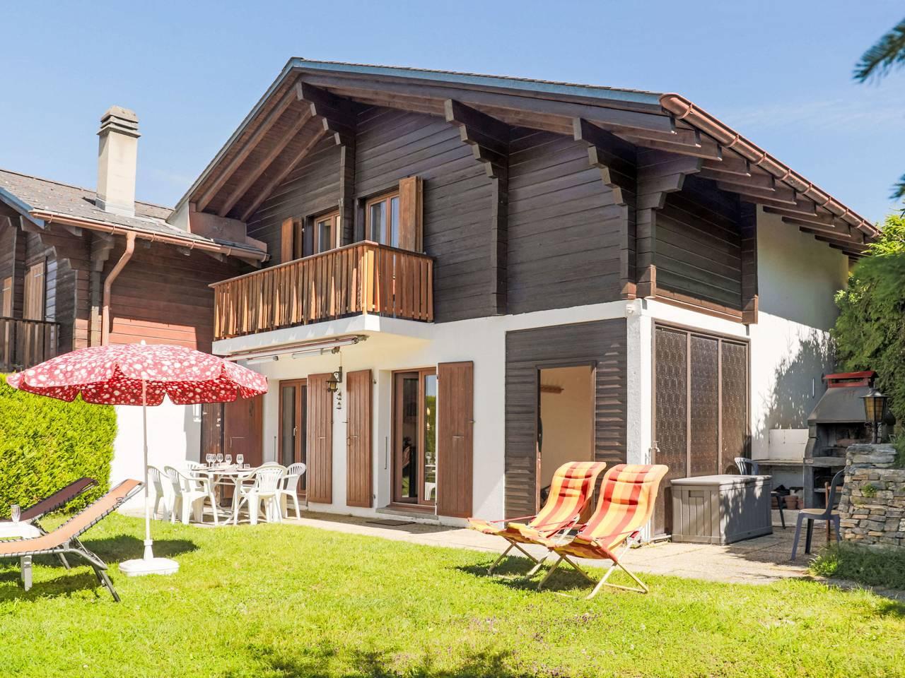 Vakantiehuis in Lens (Zwitserland), Zwitserland voor 6 personen
