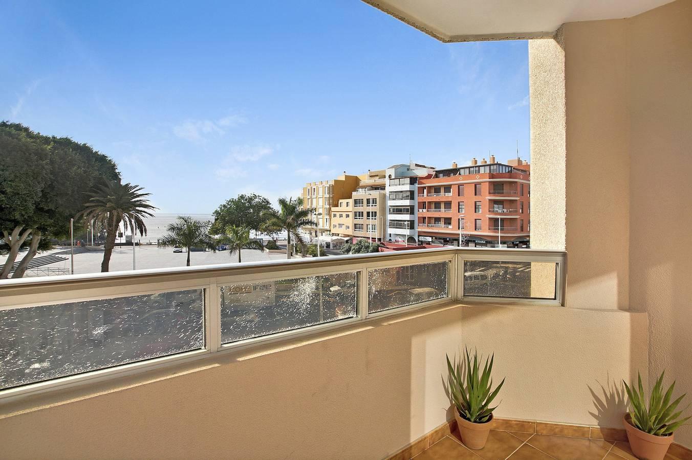 Durazno Sur 103 dichtbij het strand met balkon & Wi-Fi in Playa el Médano, Granadilla de Abona, Spanje voor 3 personen foto 20