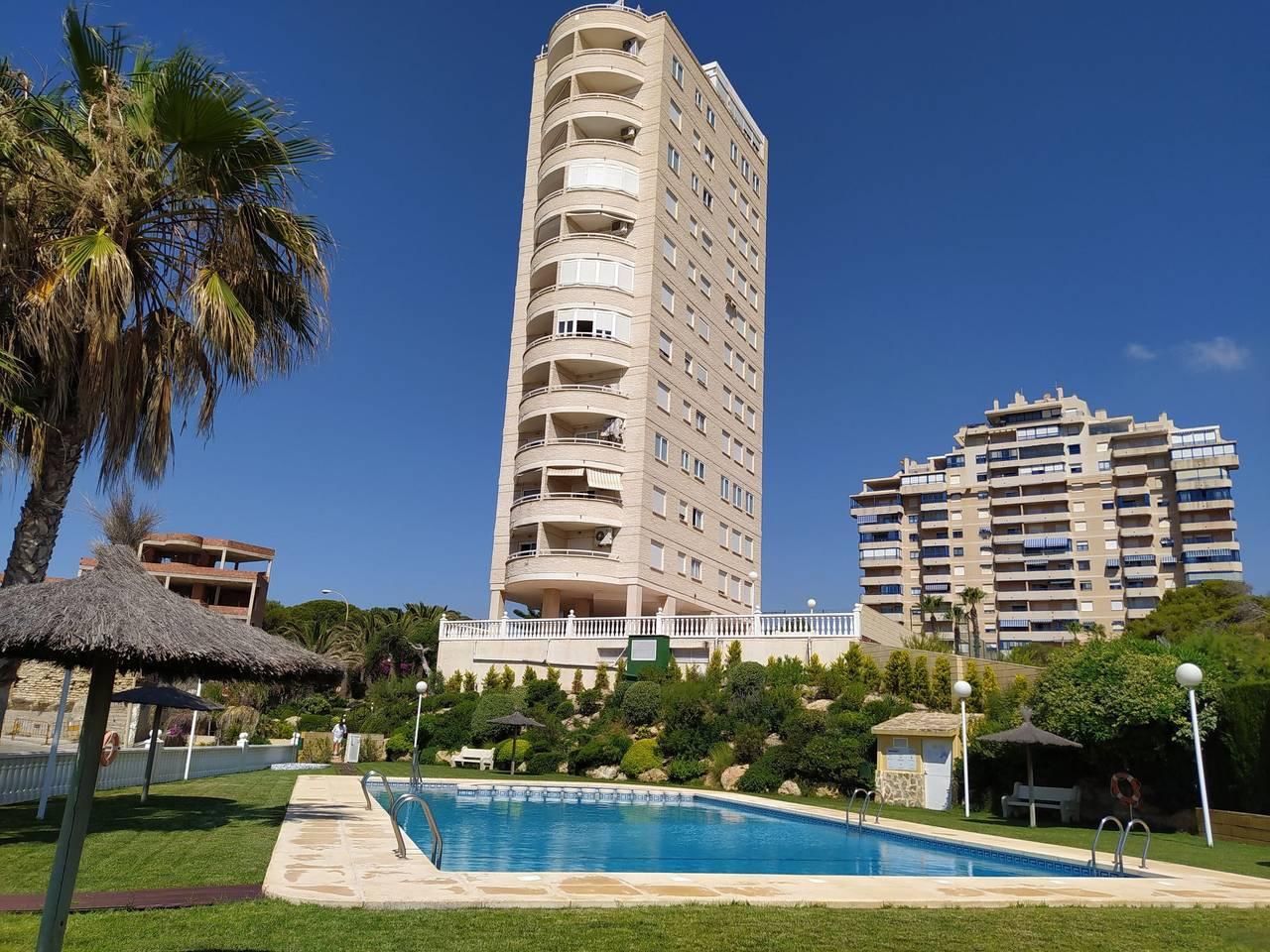 Urbaeuropa in Platja de l'Horta-Mutxavista (San Juan Playa), San Juan Playa, Spanje voor 6 personen foto 20