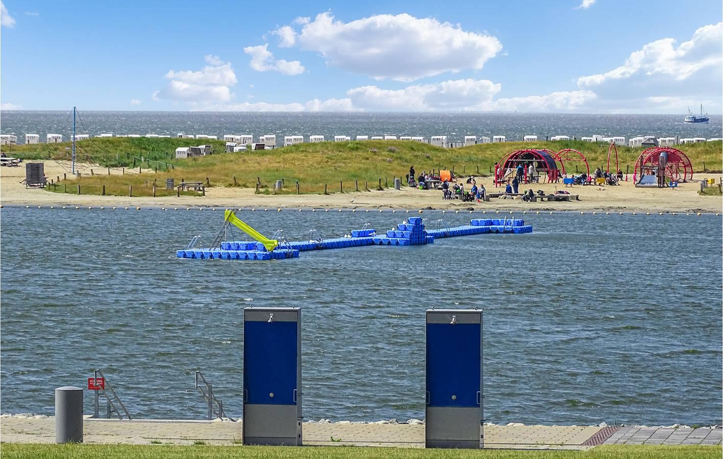 Büsum Strand Appartement: Terras, Parkeerplaats, 1.5km in Büsum, Dithmarschen, Duitsland voor 4 personen foto 23