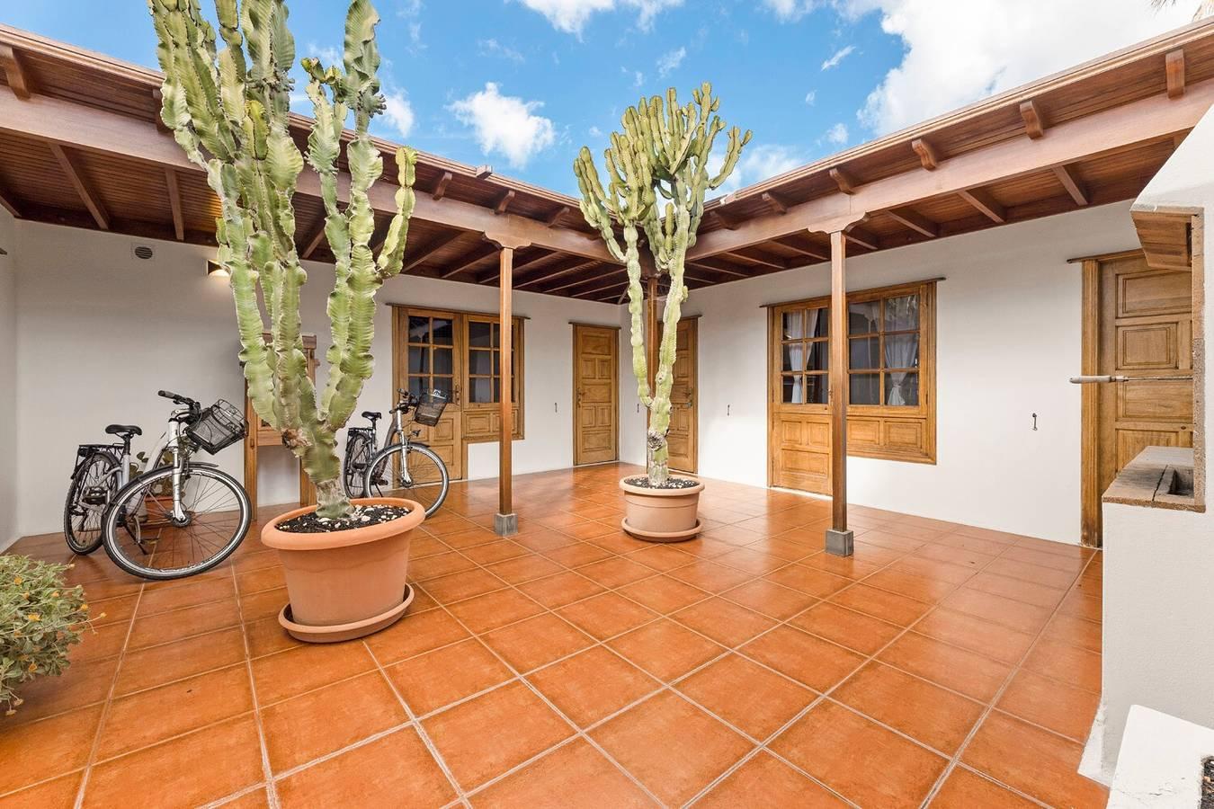 Vakantiehuis in Yaiza, Spanje voor 6 personen foto 12