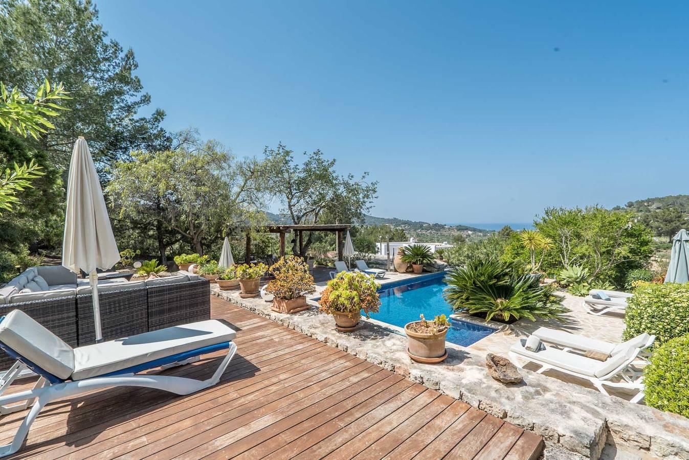 Vakantiehuis met privézwembad en jacuzzi in Ibiza, Spanje voor 10 personen foto 23