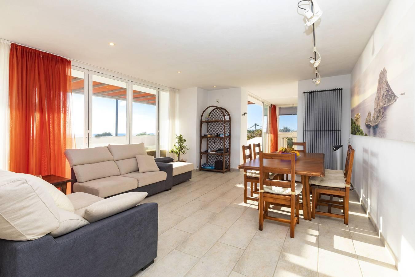 Villa met terras in Ibiza, Spanje voor 8 personen foto 24