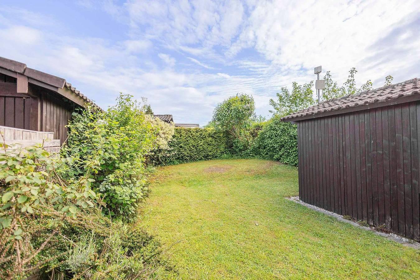 Gable roof house (Type 9) in Immenstaad am Bodensee, Duitsland voor 4 personen foto 23
