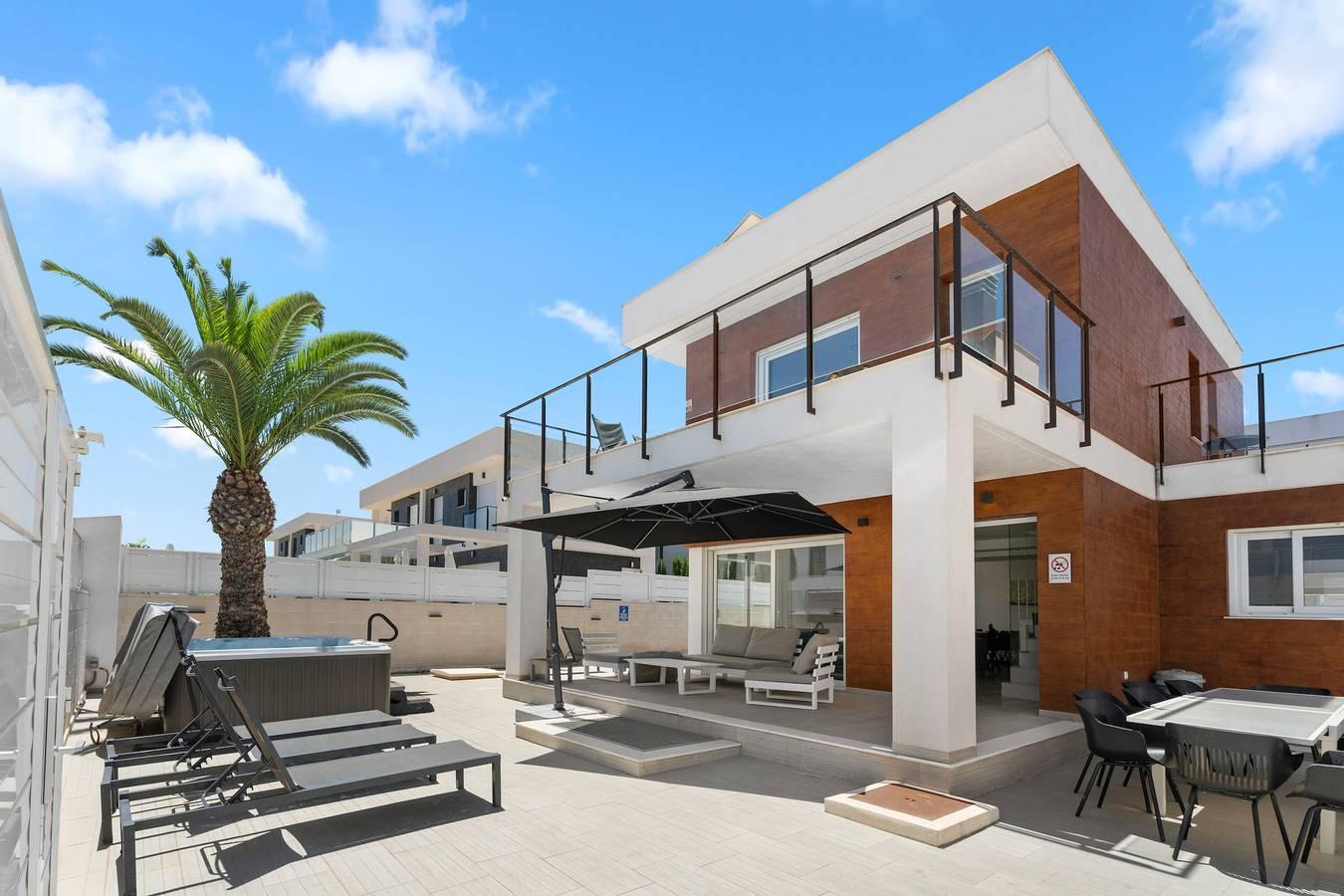 Vakantiehuis in Santa Pola vanaf 222€ per nacht