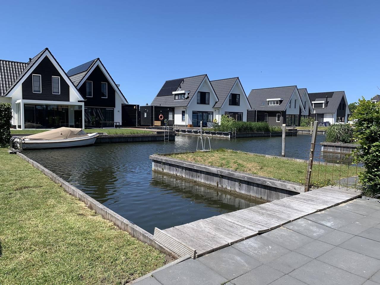 Vakantiehuis met ligging bij een meer en airconditioning in Stavoren, IJsselmeer, Nederland voor 6 personen foto 23