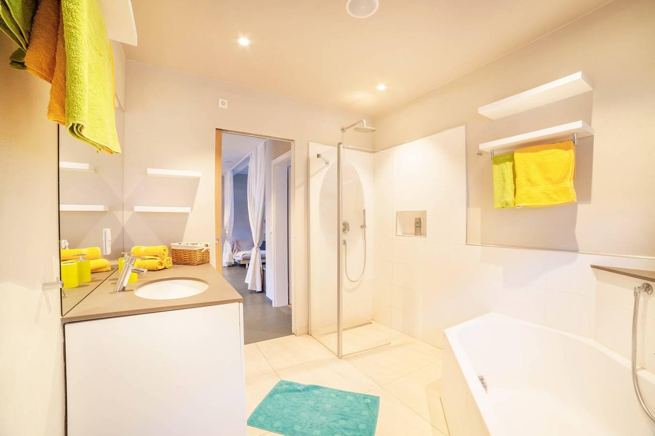 Appartement 'Lieblingsplatzl' met balkon, tuin & Wi-Fi in Naturns, Texelgruppe, Italië voor 6 personen foto 21