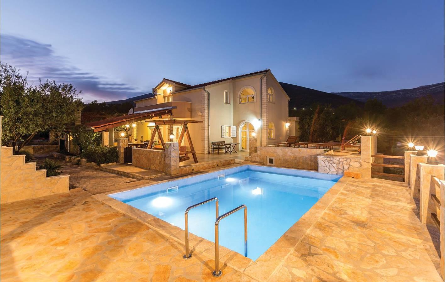 Vakantiehuis in Kaštela, Kroatië voor 8 personen foto 3