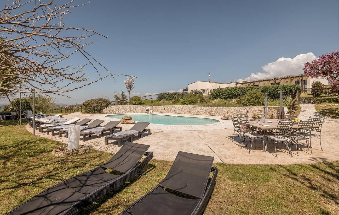 Gezellig appartement met zwembad en wifi in de buurt in Collevecchio, Provincie Rieti, Italië voor 12 personen foto 19