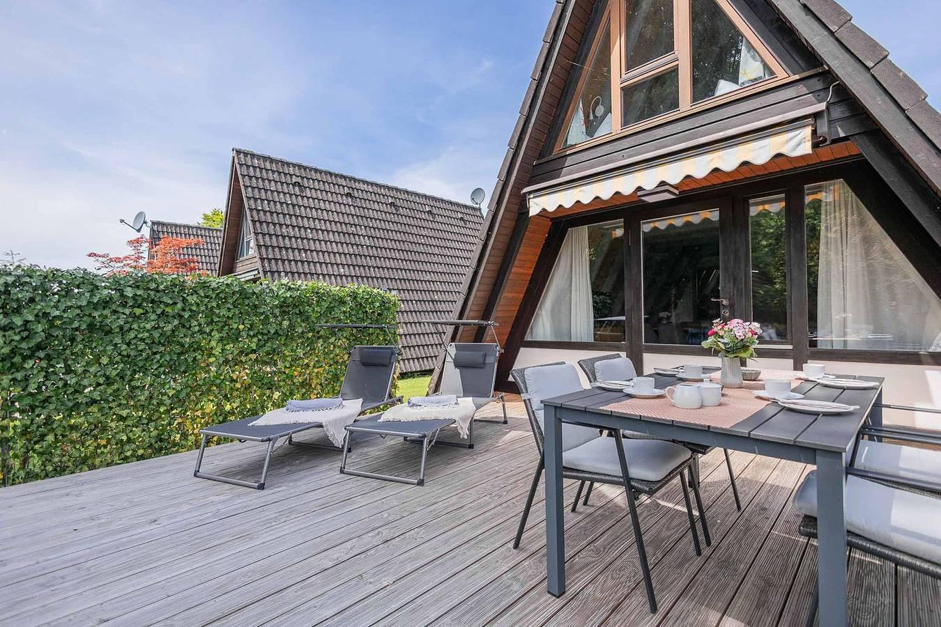 Vakantiehuis met 2 slaapkamers en terras in Immenstaad am Bodensee, Duitsland voor 4 personen foto 20