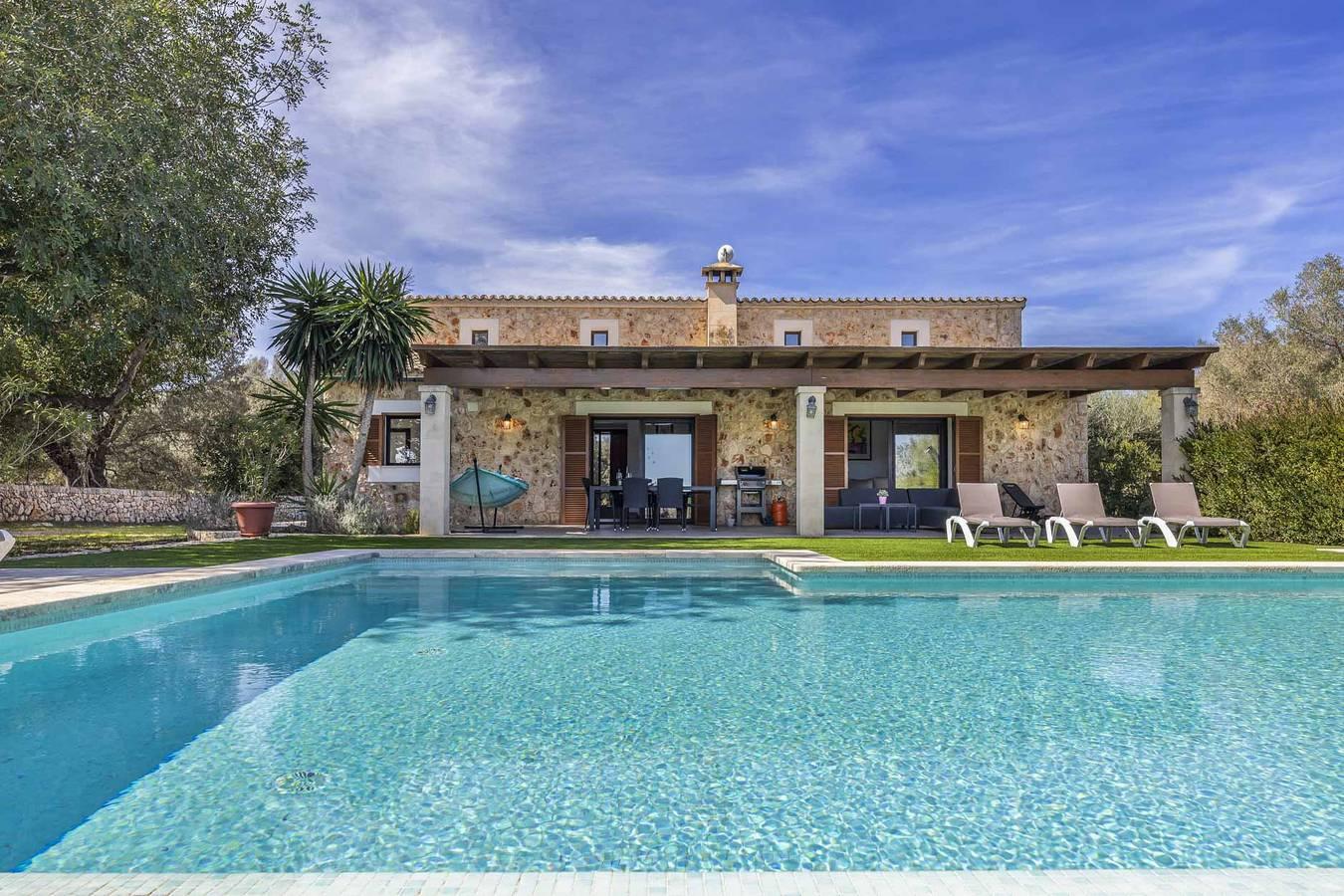 Vakantiehuis in Ariany vanaf 154€ per nacht