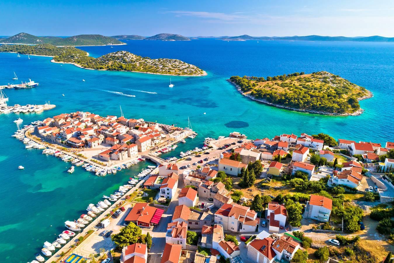 Vakantieappartement met balkon en zeezicht in Vodice, Šibenik-Knin, Kroatië voor 5 personen foto 22
