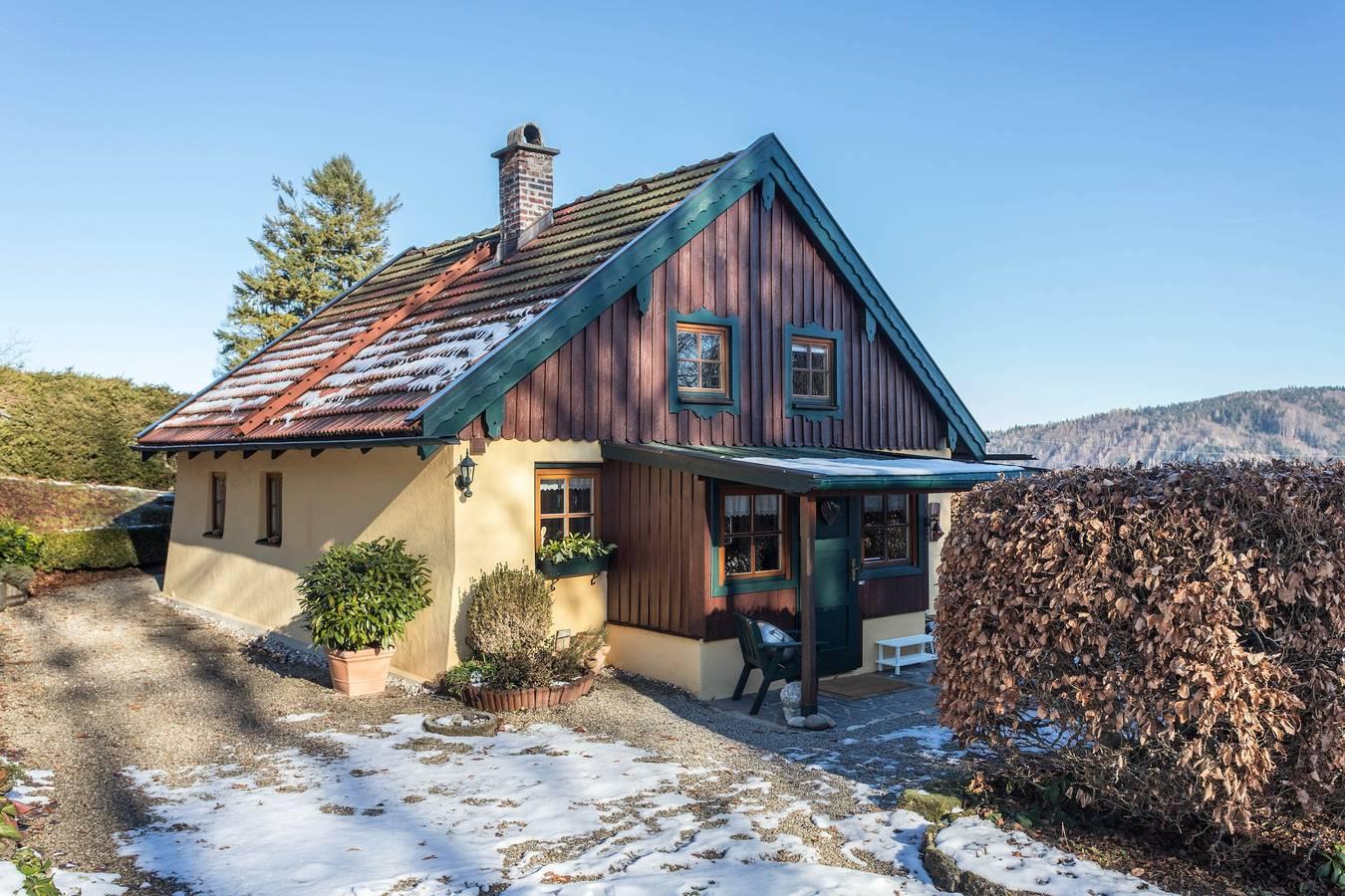 Landhuis 'Uriges Landhäuschen' met privé-tuin, terras en wifi in Siegsdorf, Beierse Alpen, Duitsland voor 4 personen foto 19