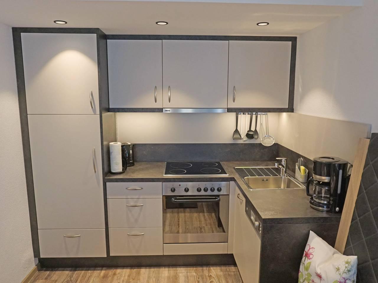 Vakantieappartement met sauna en binnenzwembad in Stubai Alps, Sölden, Oostenrijk voor 3 personen foto 12