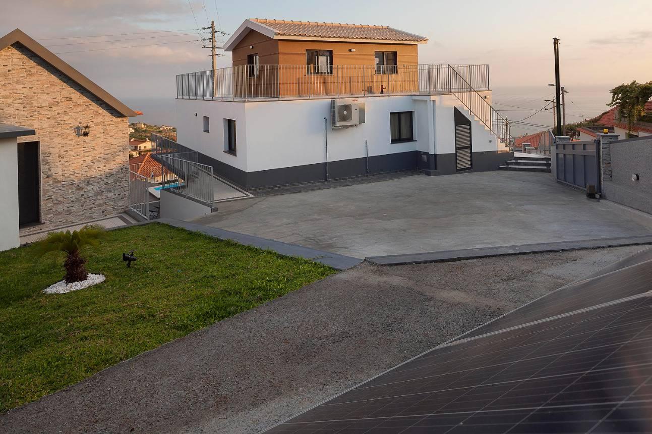 Vakantiehuis met privézwembad en zeezicht in Calheta, Madeira, Portugal voor 10 personen foto 21