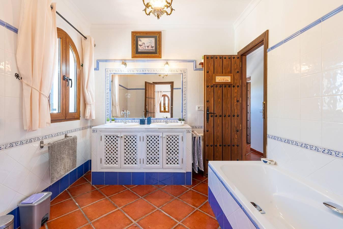 Villa "Casa de los Sueños" met zwembad in Villanueva del Rosario, Málaga Provincie, Spanje voor 7 personen foto 21